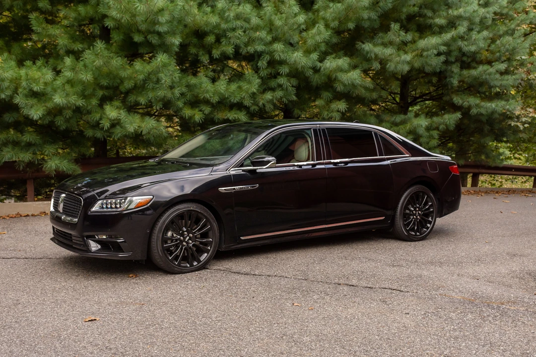 2020 Lincoln Continental 10th Gen - Image 14 of 31