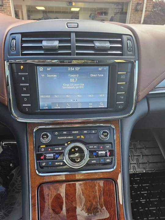 2020 Lincoln Continental 10th Gen - Image 6 of 20