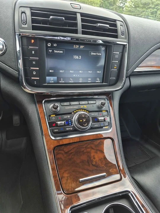2020 Lincoln Continental 10th Gen - Image 14 of 14