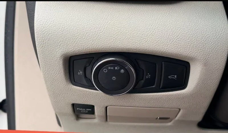 2020 Lincoln Continental 10th Gen - Image 18 of 18