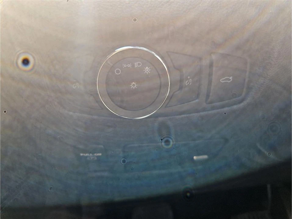 2020 Lincoln Continental 10th Gen - Image 17 of 20