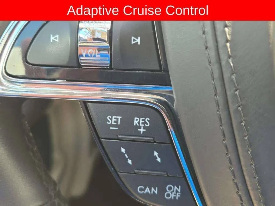 2020 Lincoln Continental 10th Gen - Image 16 of 20