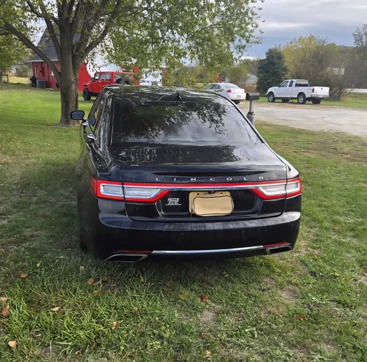 2020 Lincoln Continental 10th Gen - Image 3 of 3
