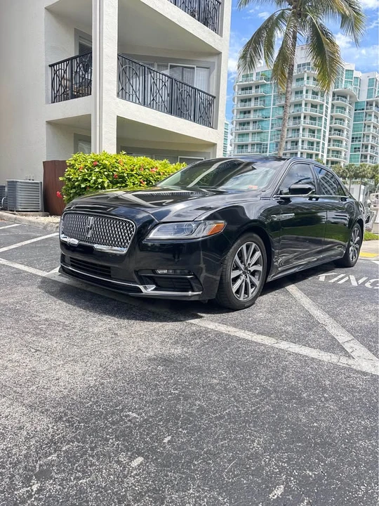 2020 Lincoln Continental 10th Gen - Image 12 of 15