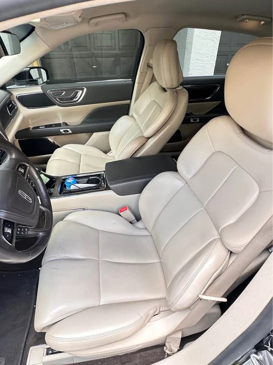 2020 Lincoln Continental 10th Gen - Image 13 of 15