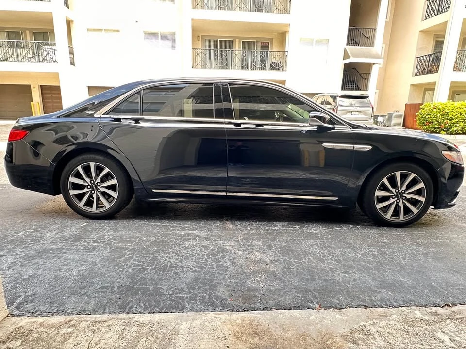 2020 Lincoln Continental 10th Gen - Image 3 of 15