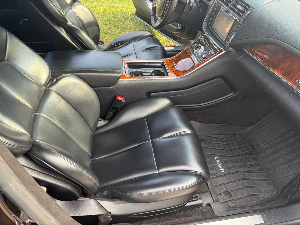 2020 Lincoln Continental 10th Gen - Image 15 of 24