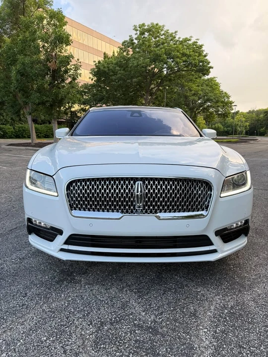 2020 Lincoln Continental 10th Gen - Image 5 of 20