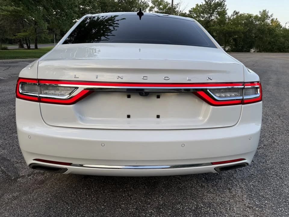 2020 Lincoln Continental 10th Gen - Image 6 of 20