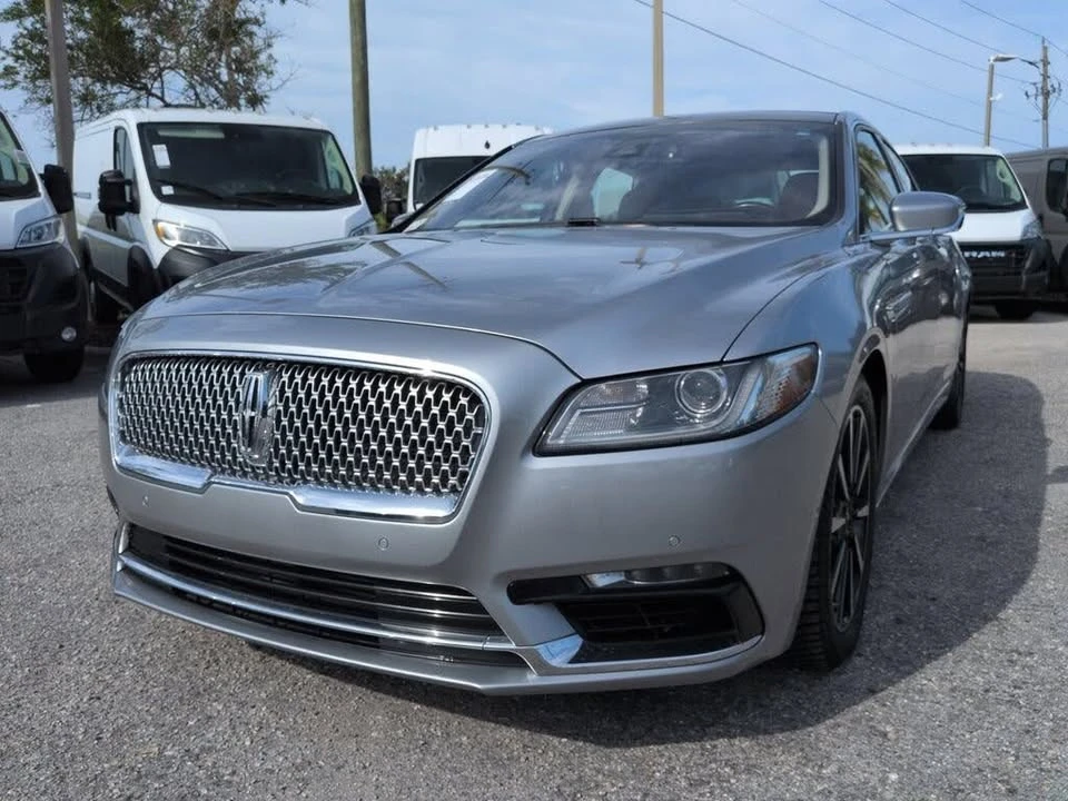 2020 Lincoln Continental 10th Gen - Image 9 of 19