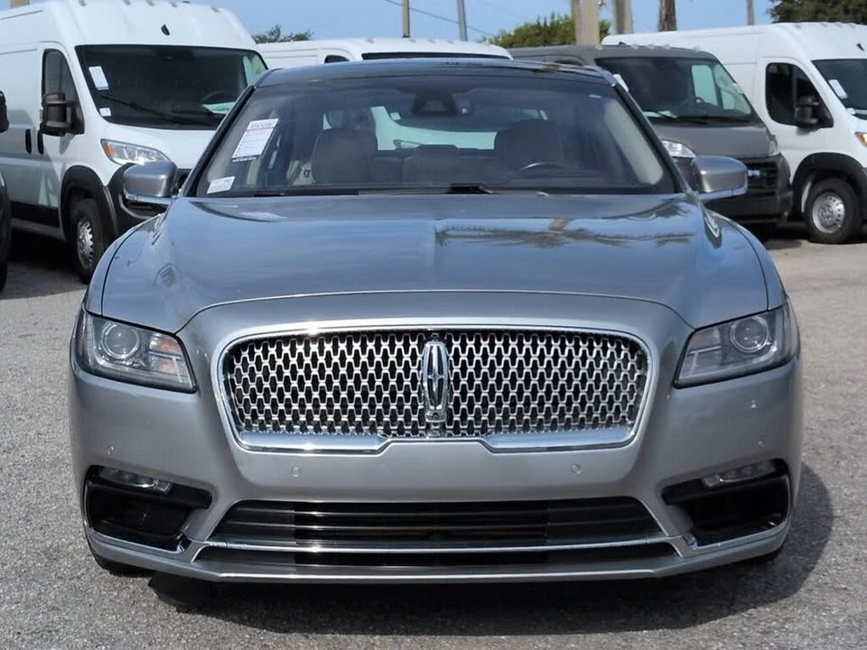 2020 Lincoln Continental 10th Gen - Image 3 of 19