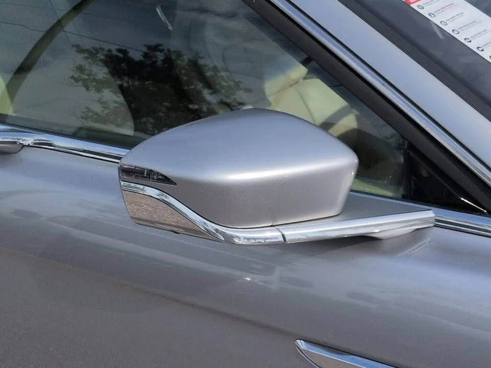 2020 Lincoln Continental 10th Gen - Image 12 of 19