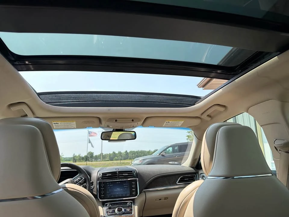 2020 Lincoln Continental 10th Gen - Image 12 of 20