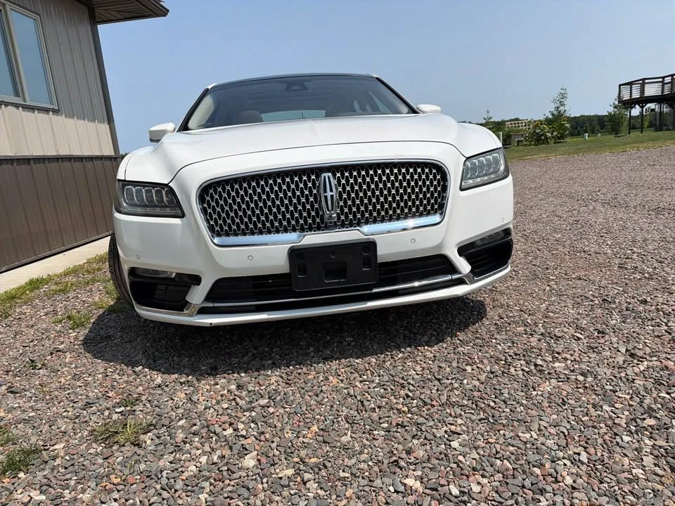 2020 Lincoln Continental 10th Gen - Image 2 of 20