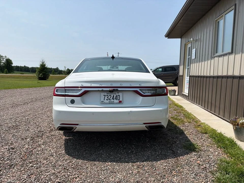 2020 Lincoln Continental 10th Gen - Image 5 of 20