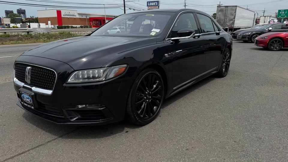 2020 Lincoln Continental 10th Gen - Image 2 of 20