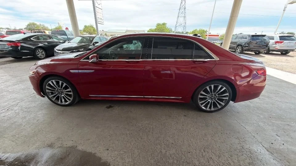 2020 Lincoln Continental 10th Gen - Image 8 of 20