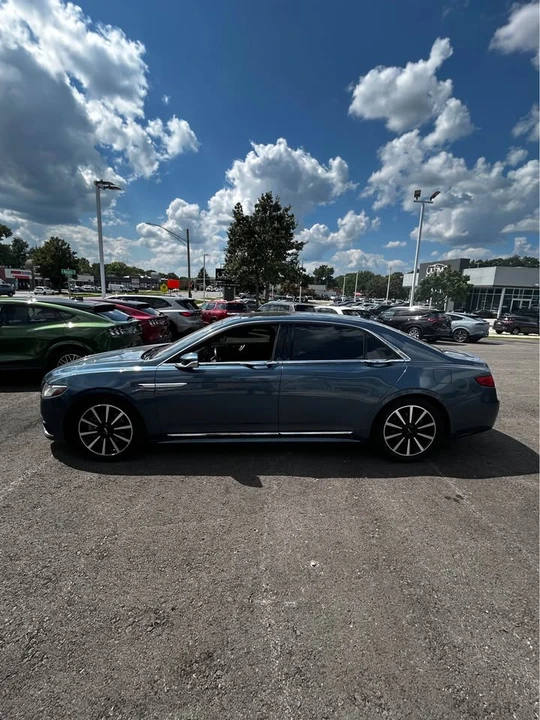 2020 Lincoln Continental 10th Gen - Image 2 of 7