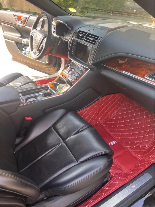 2020 Lincoln Continental 10th Gen - Image 8 of 11