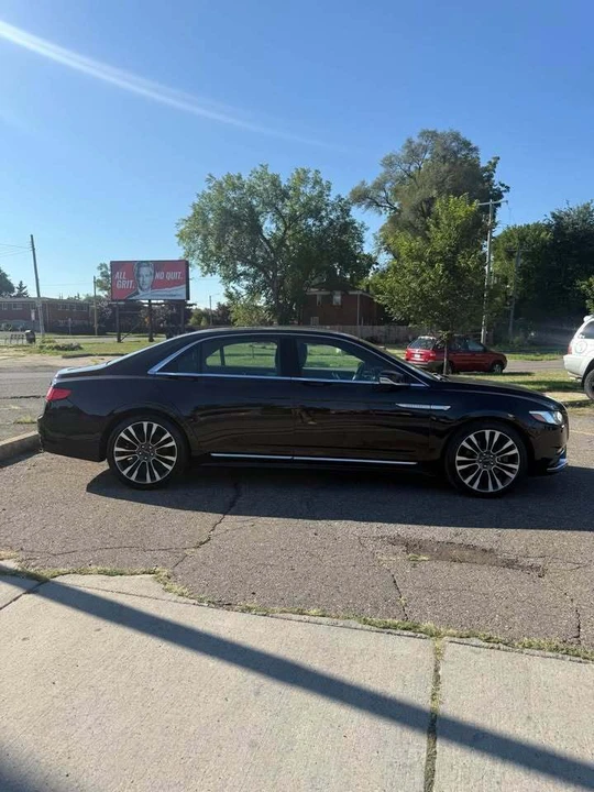 2020 Lincoln Continental 10th Gen - Image 8 of 15