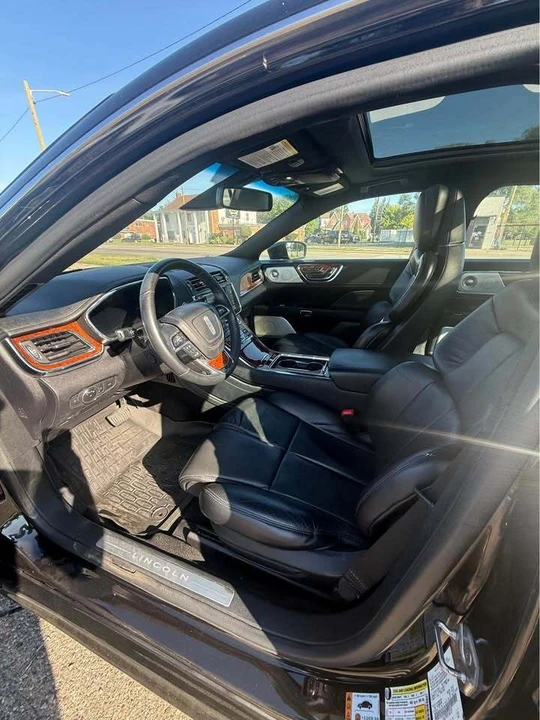 2020 Lincoln Continental 10th Gen - Image 12 of 15