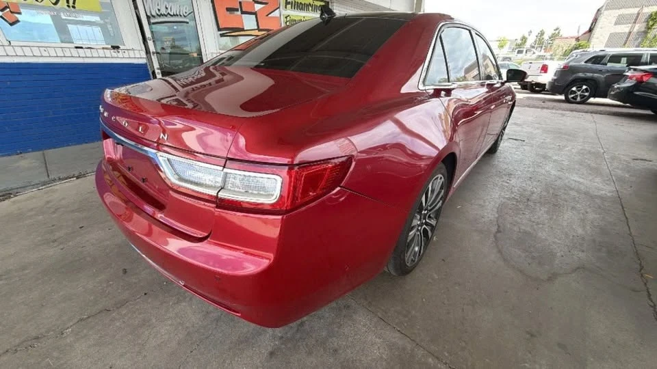 2020 Lincoln Continental 10th Gen - Image 5 of 20