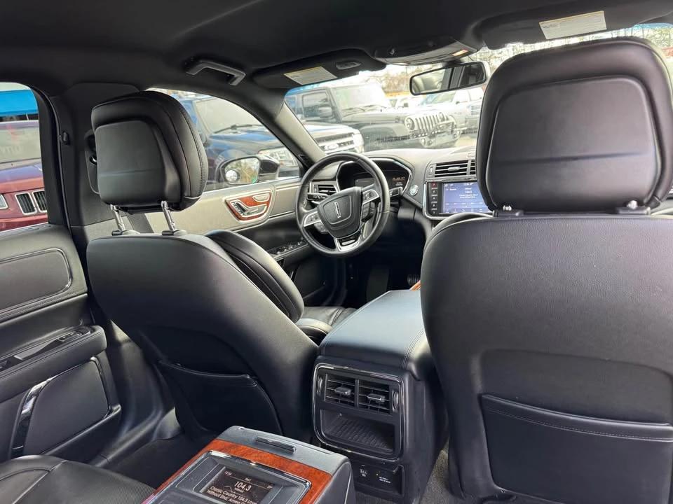 2020 Lincoln Continental 10th Gen - Image 14 of 20