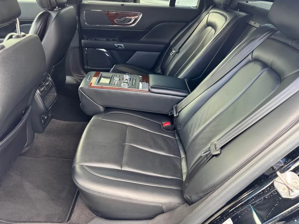 2020 Lincoln Continental 10th Gen - Image 11 of 20