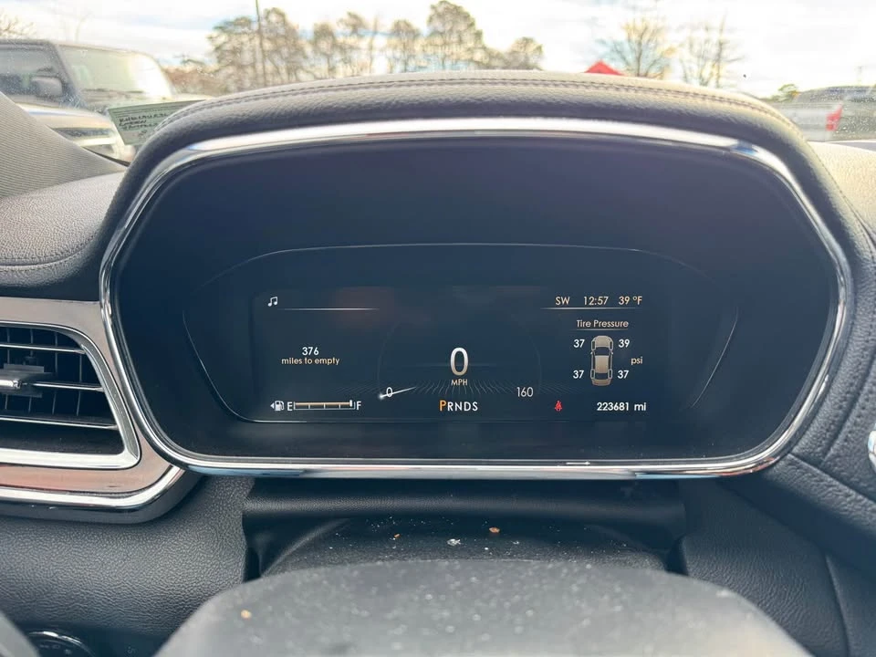 2020 Lincoln Continental 10th Gen - Image 19 of 20