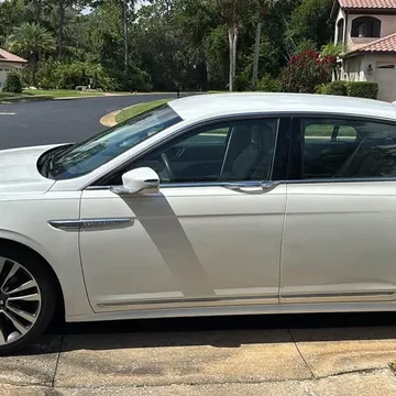 2020 Lincoln Continental Sedan 4D