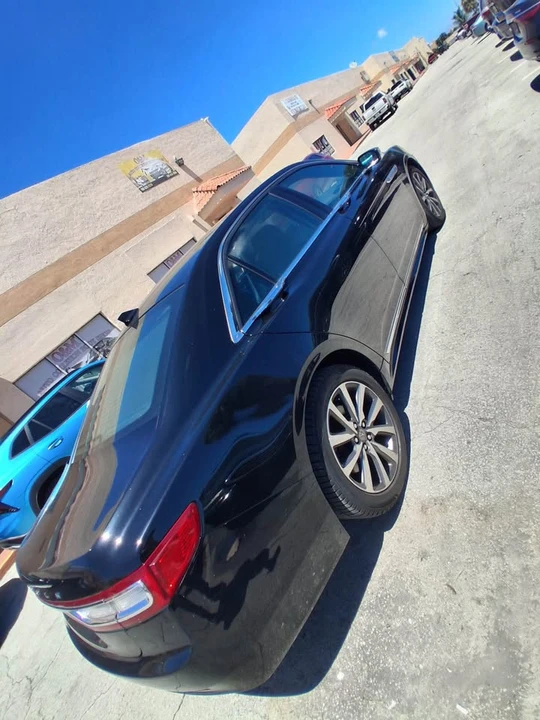 2020 Lincoln Continental 10th Gen - Image 5 of 9