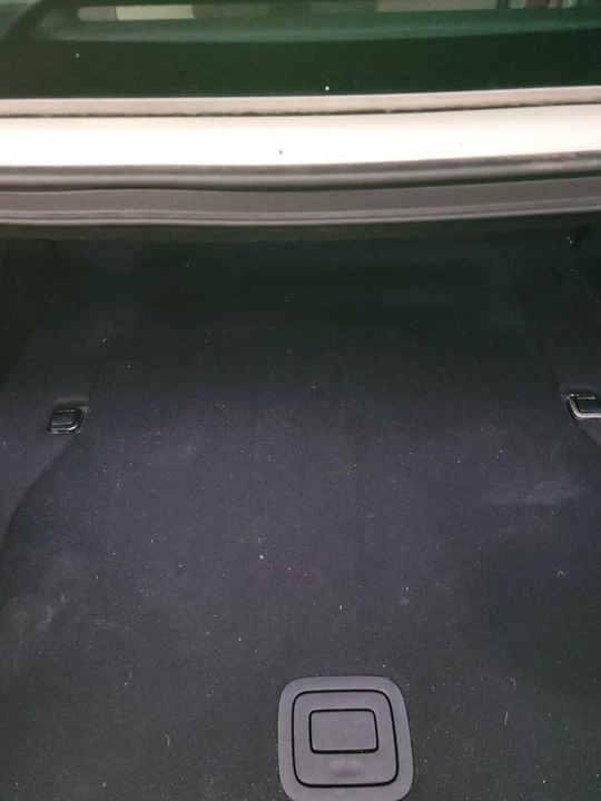 2020 Lincoln Continental 10th Gen - Image 10 of 11