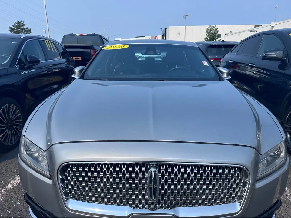2020 Lincoln Continental 10th Gen - Image 2 of 8