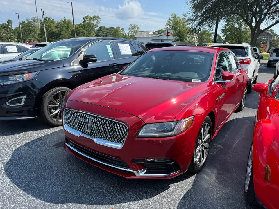 2020 Lincoln Continental 10th Gen - Image 2 of 4