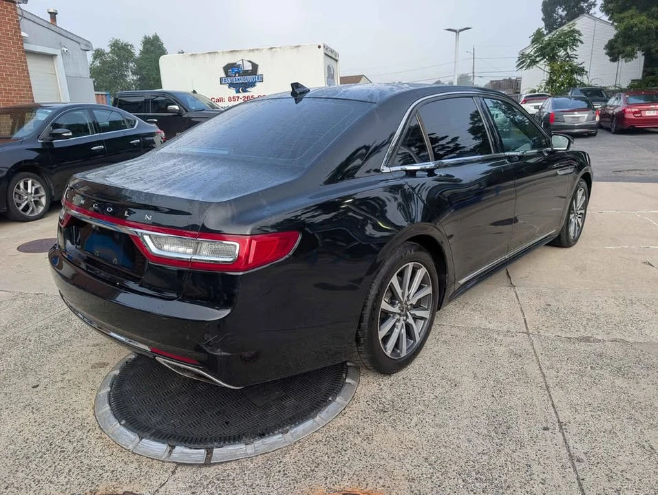 2020 Lincoln Continental 10th Gen - Image 3 of 12
