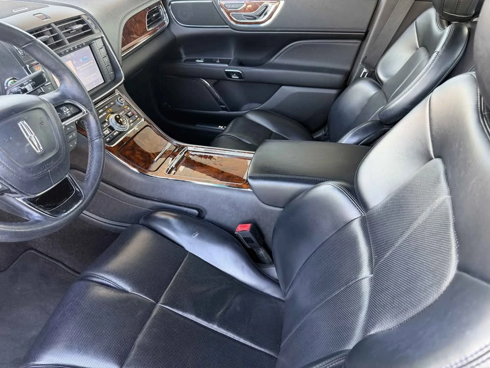 2020 Lincoln Continental 10th Gen - Image 10 of 20