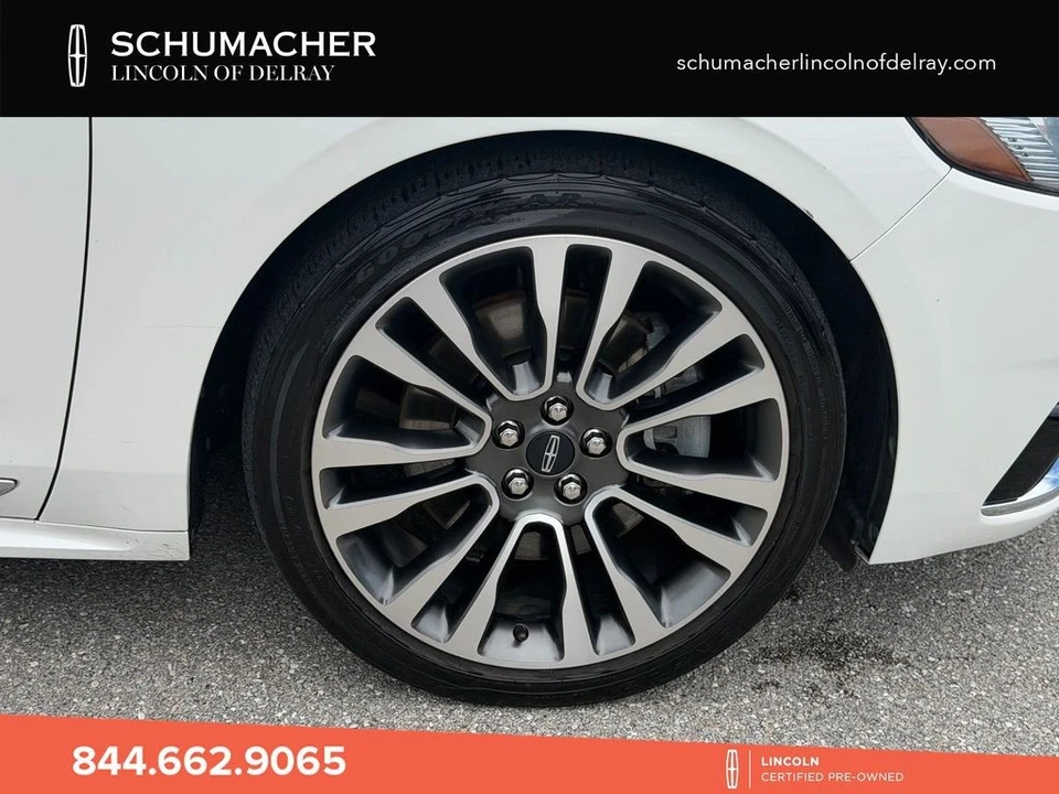 2020 Lincoln Continental 10th Gen - Image 9 of 24