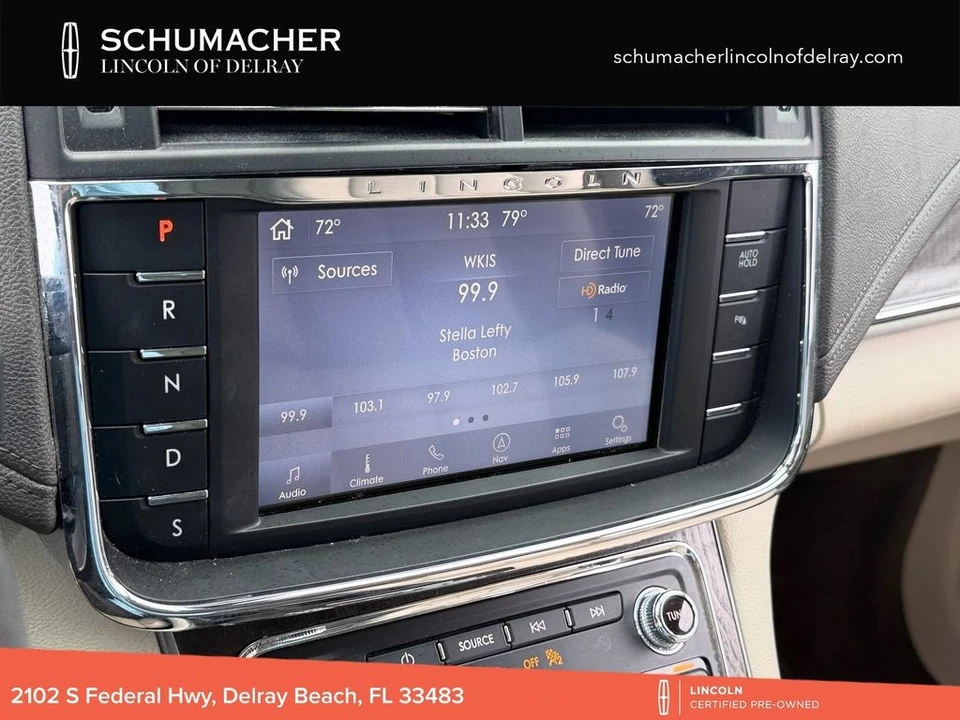 2020 Lincoln Continental 10th Gen - Image 17 of 24