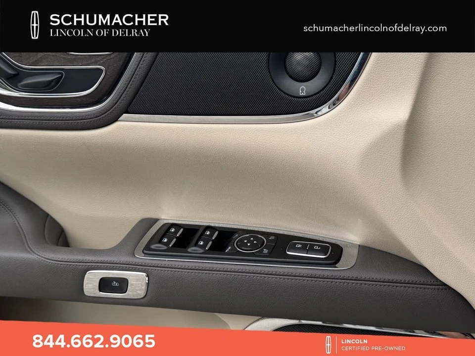 2020 Lincoln Continental 10th Gen - Image 23 of 24