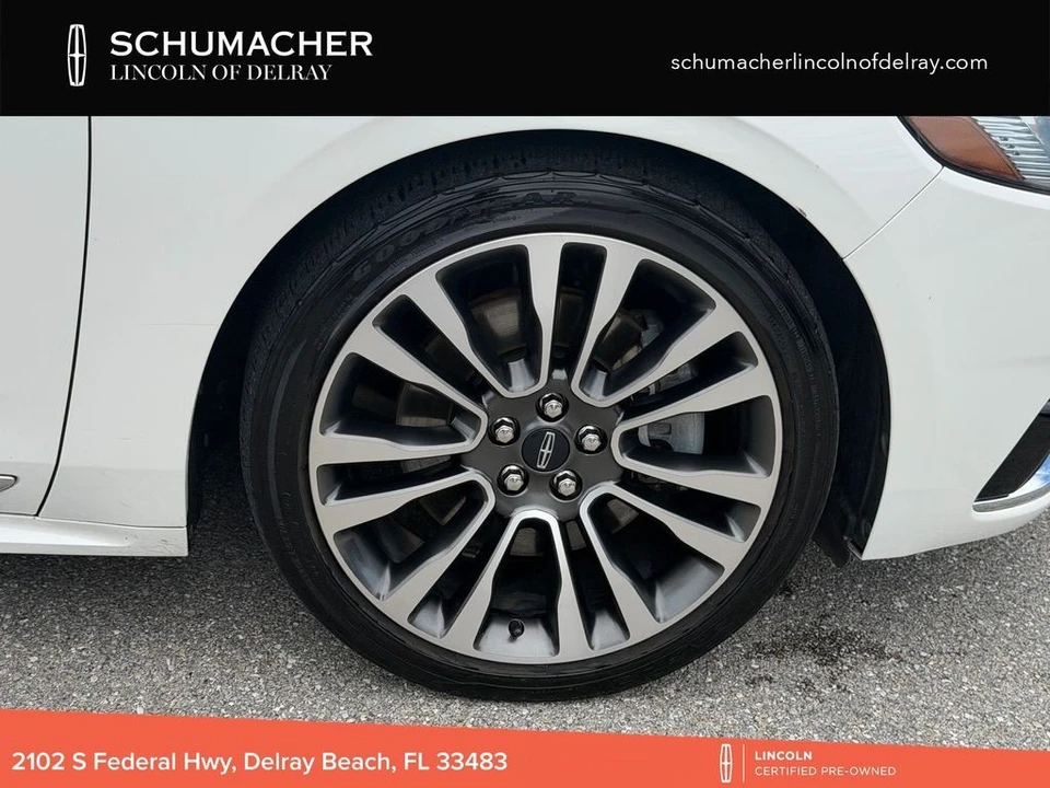 2020 Lincoln Continental 10th Gen - Image 9 of 24