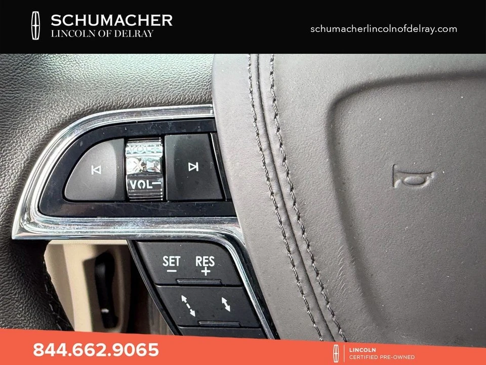 2020 Lincoln Continental 10th Gen - Image 22 of 24