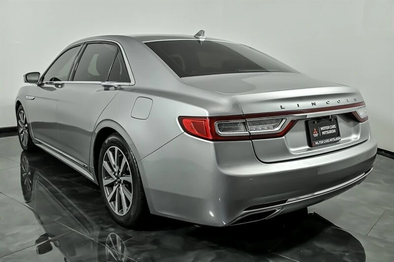 2020 Lincoln Continental 10th Gen - Image 7 of 25