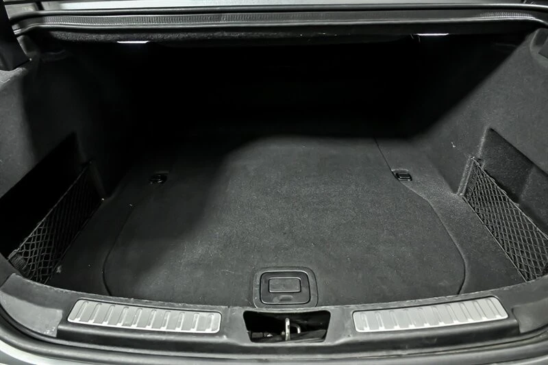 2020 Lincoln Continental 10th Gen - Image 11 of 25