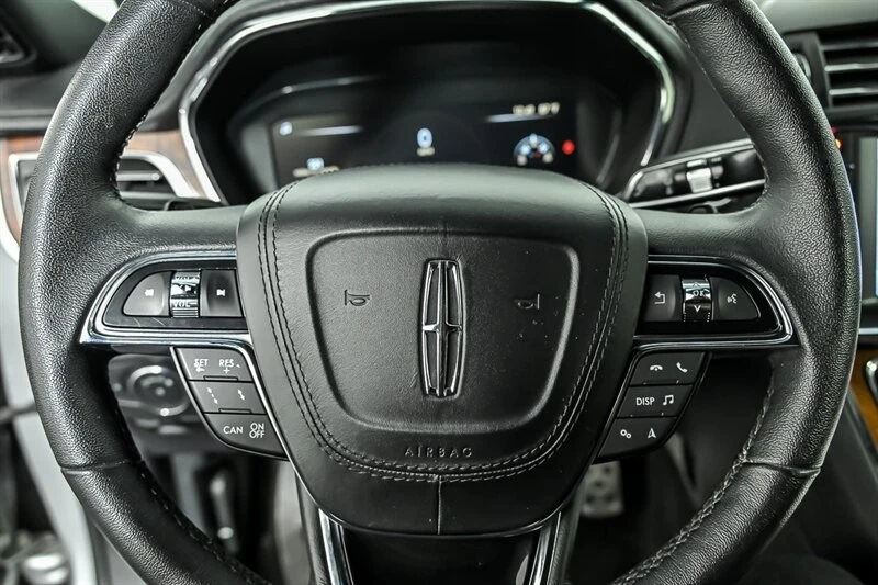 2020 Lincoln Continental 10th Gen - Image 21 of 25