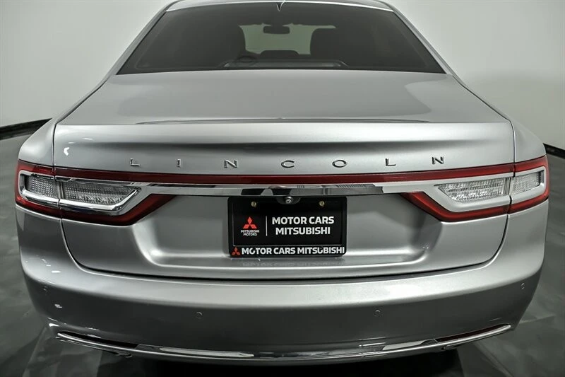2020 Lincoln Continental 10th Gen - Image 8 of 25