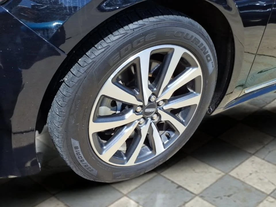 2020 Lincoln Continental 10th Gen - Image 9 of 20