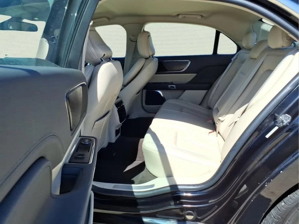 2020 Lincoln Continental 10th Gen - Image 10 of 20
