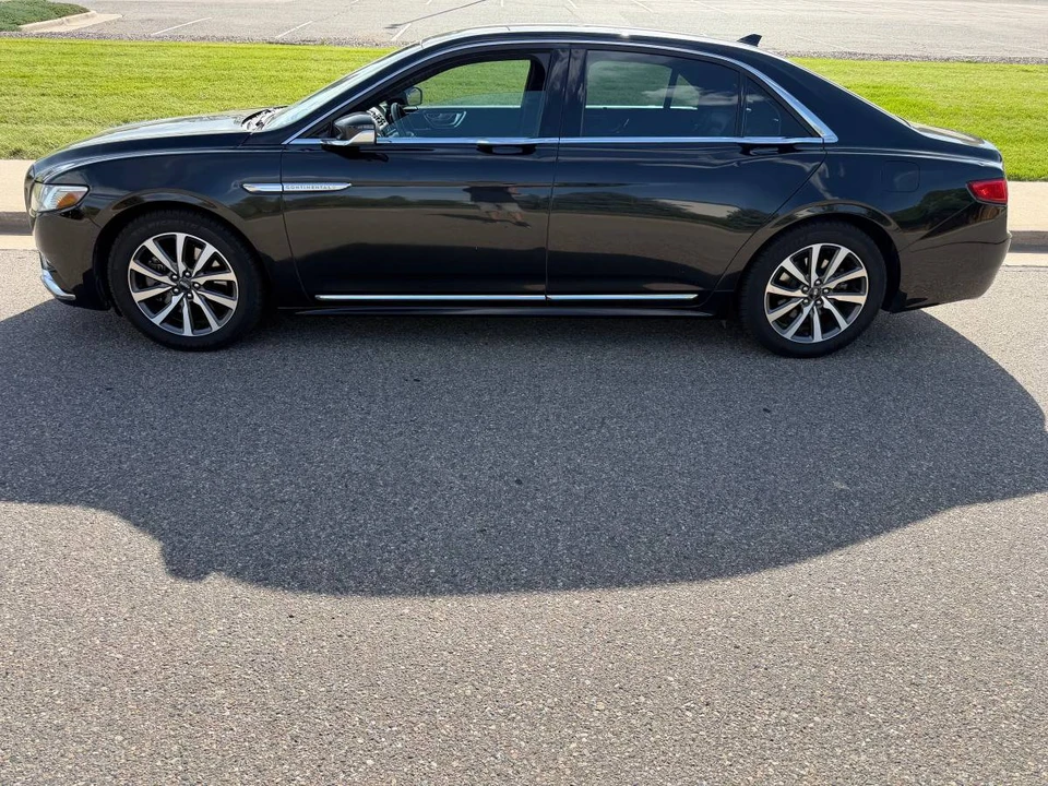 2020 Lincoln Continental 10th Gen - Image 5 of 24