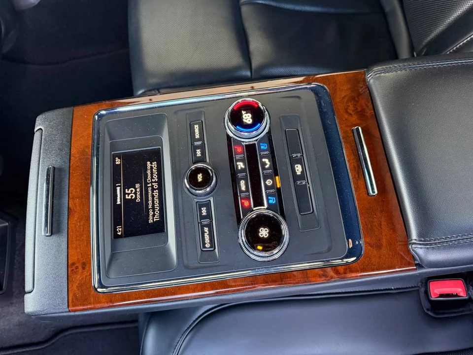 2020 Lincoln Continental 10th Gen - Image 13 of 24