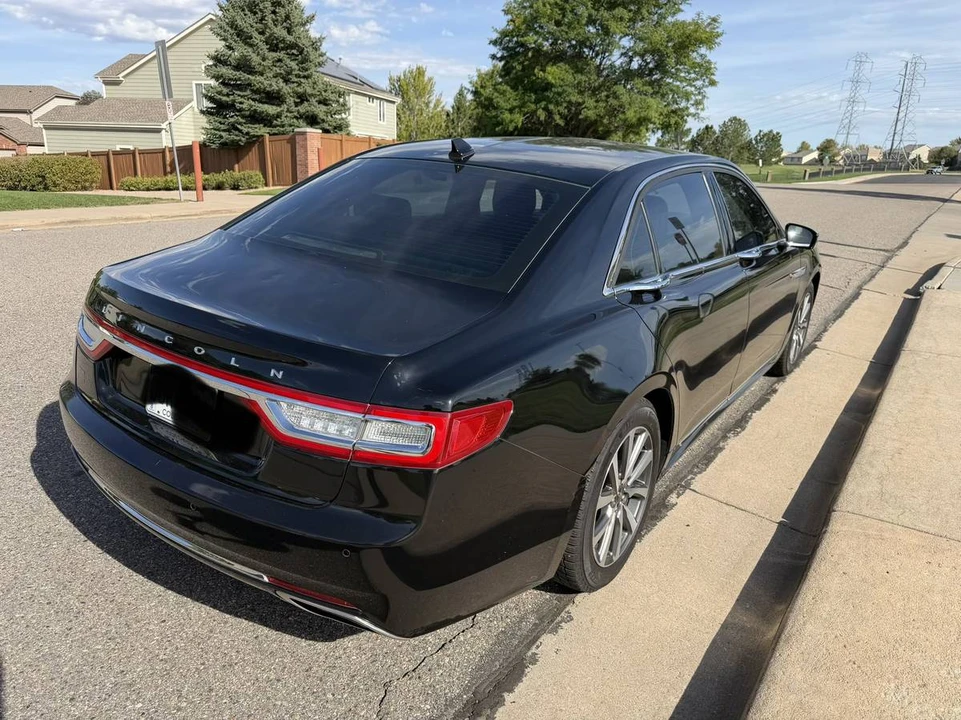 2020 Lincoln Continental 10th Gen - Image 4 of 24